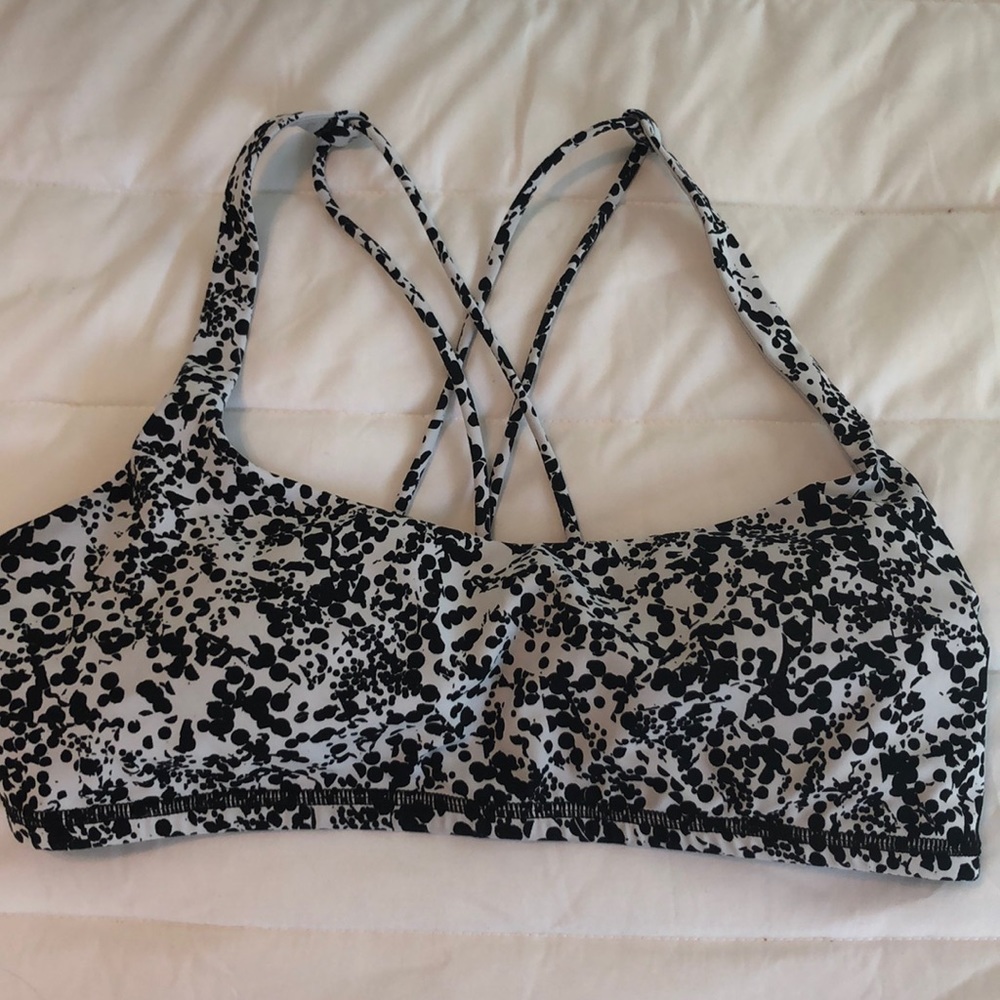 Lululemon sports bra size 10